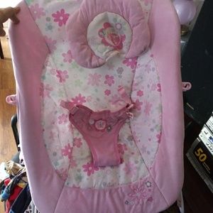 Baby bouncy chair